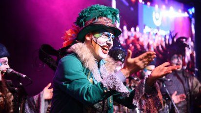 El carnaval más largo del mundo comienza a fines de enero con su propio desfile por la Avenida 18 de Julio, la principal de Montevideo.&nbsp;