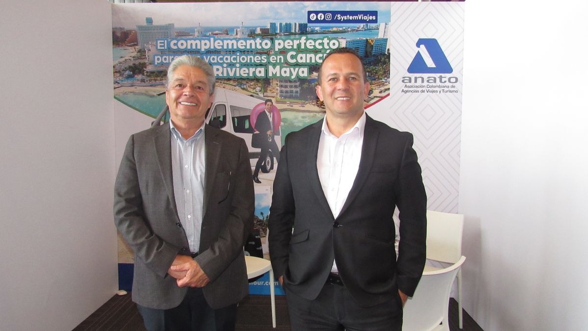 Equipo de System Viajes.