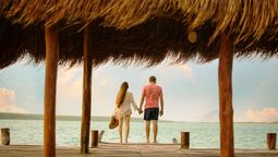 Playas de México y Huatulco que te harán querer quedarte para siempre: aguas cristalinas, arena suave y rincones perfectos para desconectar.