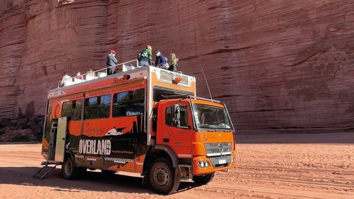 Aprovechá a recorrer el Parque Nacional Talampaya de la provincia de La Rioja en los modernos buses. Te dejamos varios tips en la nota para que disfrutes tu visita. Aprovechá a recorrer el Parque Nacional Talampaya de la provincia de La Rioja en los modernos buses. Te dejamos varios tips en la nota para que disfrutes tu visita.