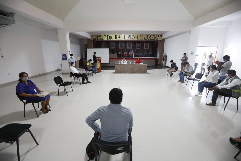 Titular del Mincetur visitó Tumbes