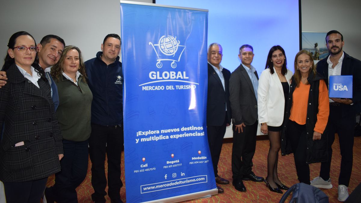 &nbsp;Juan Carlos Arias; Julián Barbosa; Martha Gómez, Global Mercado del Turismo; Luis Bustamante, Brand USA.