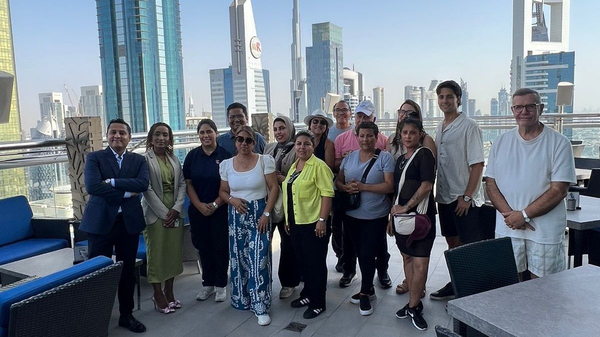 El itinerario incluyó inspecciones a una quincena de hoteles en Egipto y Emiratos Árabes.