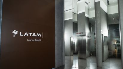 Una experiencia que combina elegancia, gastronomía local y sostenibilidad redefine la forma de esperar un vuelo en el Aeropuerto Internacional El Dorado.