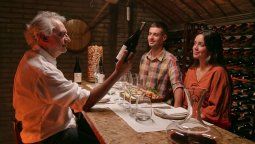 altText(Escapadas: descubrí la experiencia sensorial única entre viñedos en las sierras de Córdoba)}