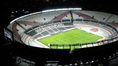 La agenda del restaurante Banda se abre mesa mes y no está abierto al público general los días que el equipo juega delocal. &nbsp; 