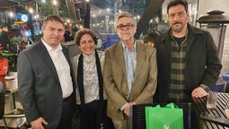 Ertan Alpay, director general de Turkish Airlines para Chile; María Paz Gallego; Claudio Vecchiola; y Rainiero Guerrero, director de Radio Futuro y Rock & Pop.&nbsp; 