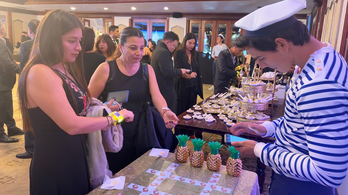 Agentes de viajes participaron en dinámicas lúdicas en evento de Decameron organizado en Quito.