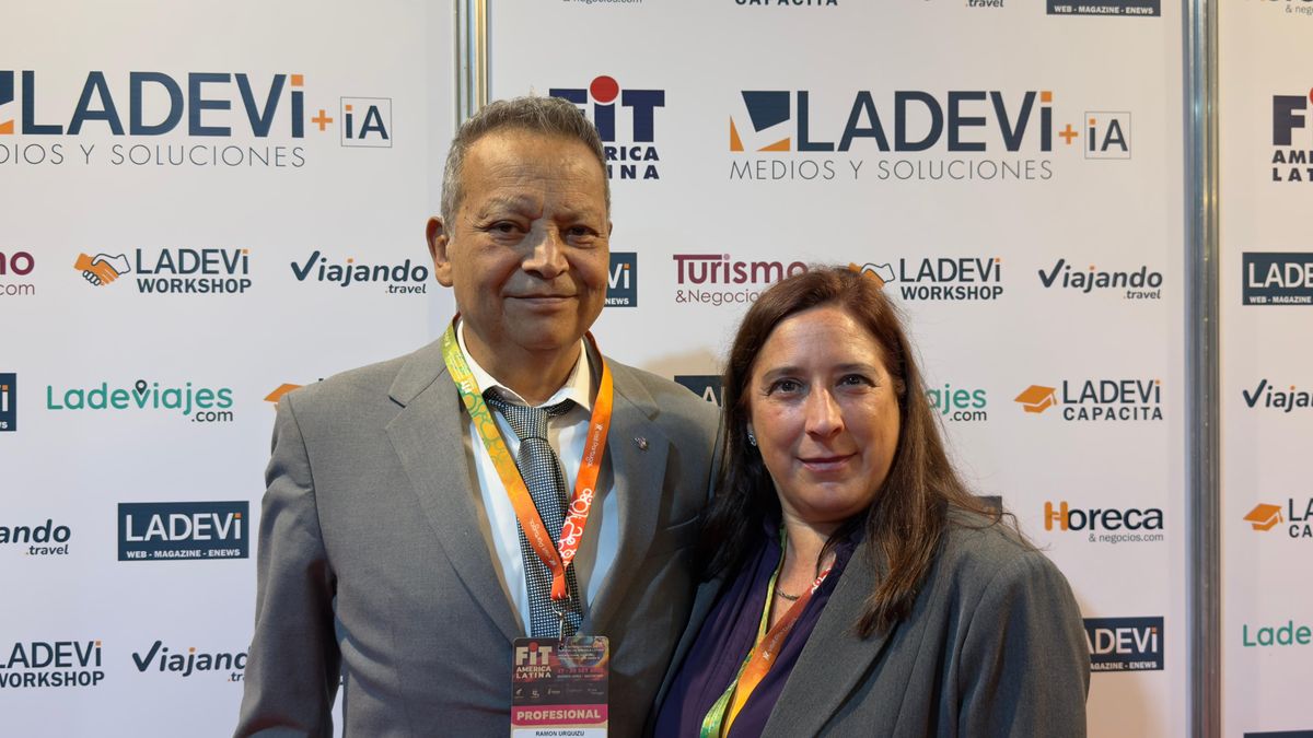 Boliviana de Aviacion: Ramón Urquizu, gerente regional; Valeria Saporiti, jefe de promoción y ventas. Boliviana de Aviacion: Ramón Urquizu, gerente regional; Valeria Saporiti, jefe de promoción y ventas.