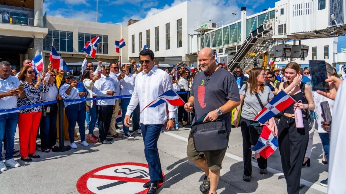 Turista número 11 millones arribando a RD.