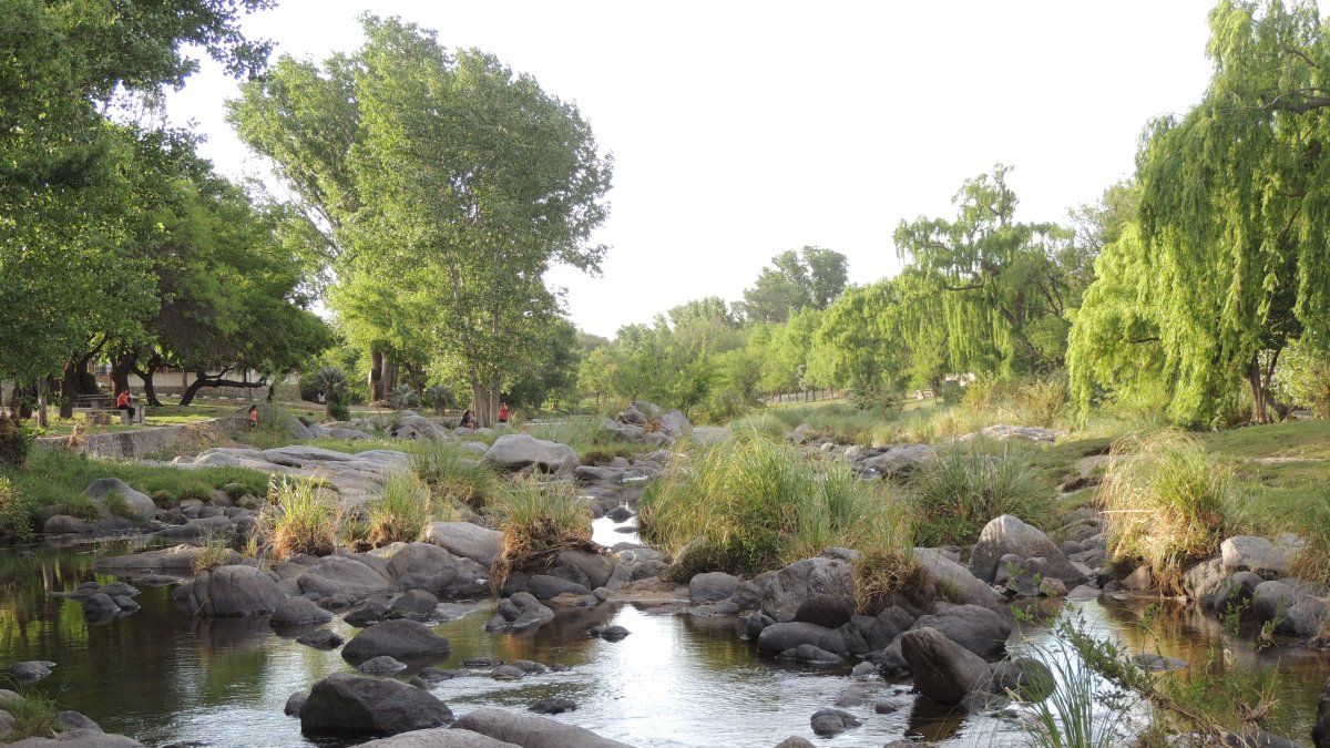 Córdoba: en Salsacate hay increíbles atractivos para disfrutar en el verano. Córdoba: en Salsacate hay increíbles atractivos para disfrutar en el verano.