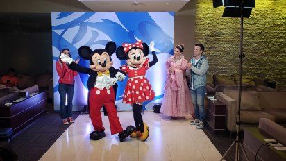 Siempre protagonistas, los personajes forman parte de los atractivos de los parques.