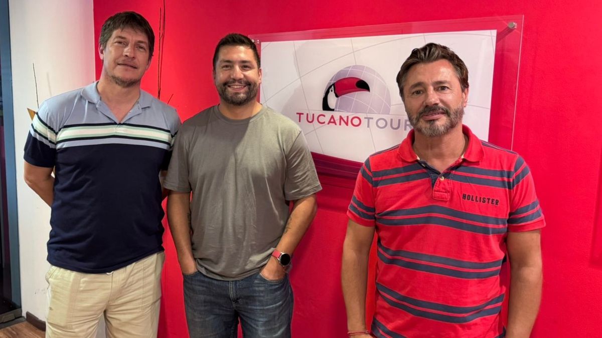Tucano Tours: Gerardo Nizetich, director de Proyectos Comerciales; Nicolás Duarte, gerente de Promoción, Ventas y Marketing; y Daniel Zuazo, gerente comercial de la operadora mayorista.