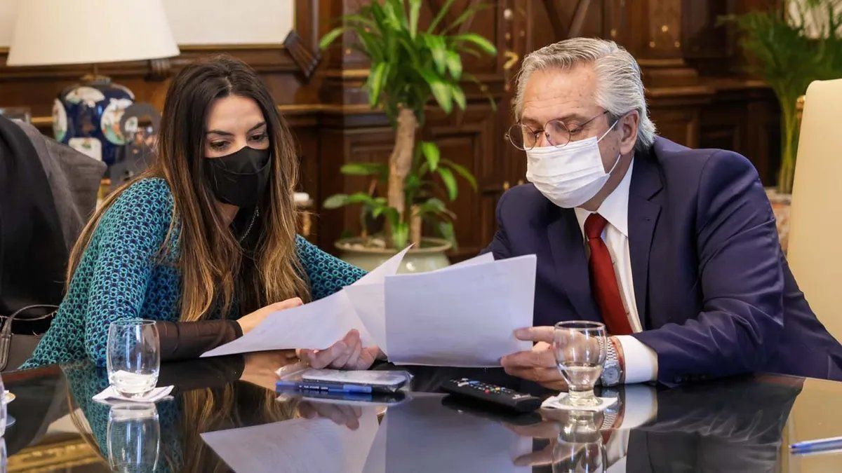 Yanina Fernández y Alberto Fernández, en plena pandemia.