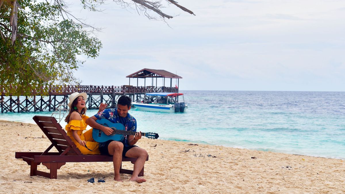 Malasia cuenta con islas de playas paradisíacas y lugares privados para celebrar el amor. Malasia cuenta con islas de playas paradisíacas y lugares privados para celebrar el amor.
