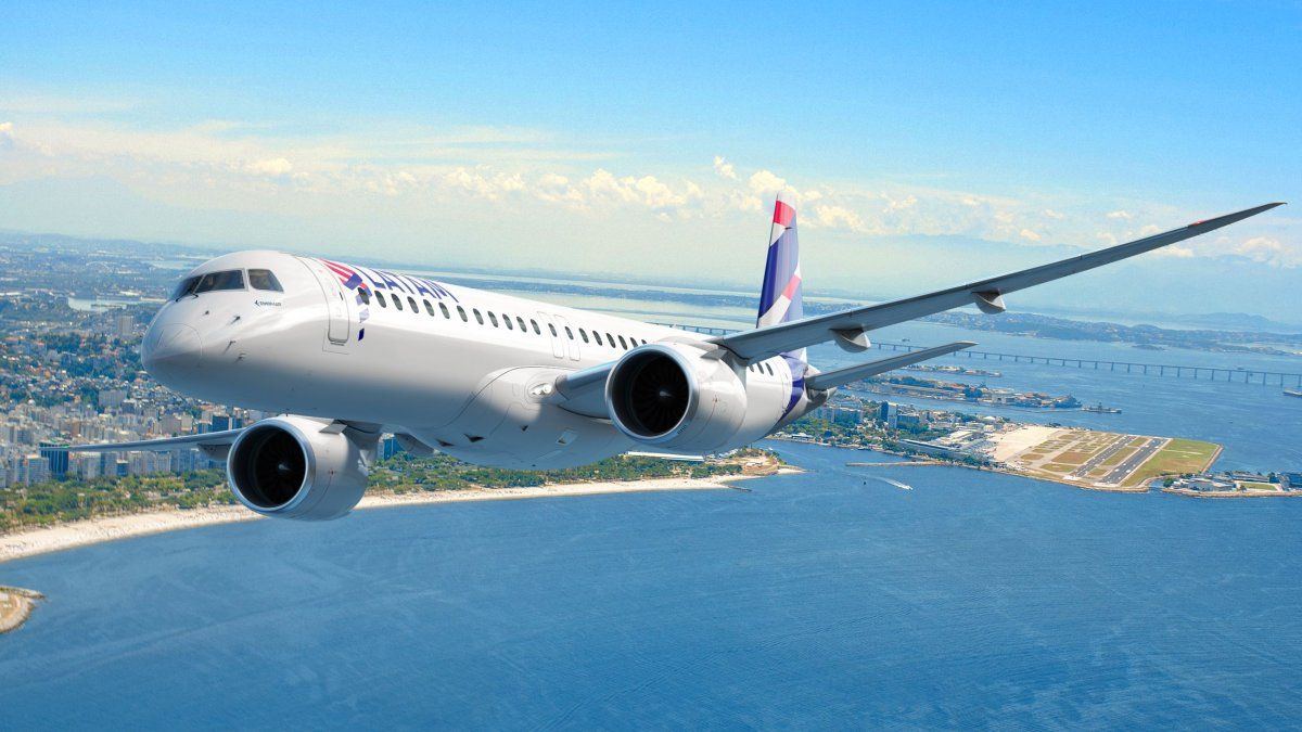 Otra imagen de los Embraer E195/E2 de LATAM Airlines