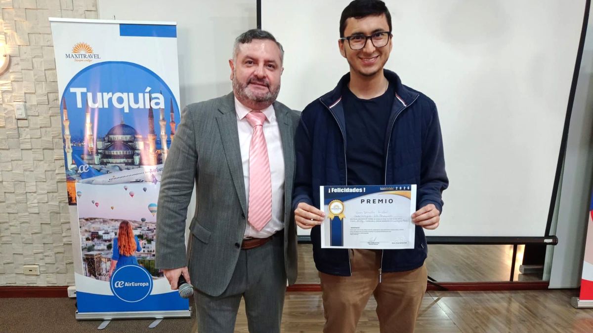 Maxitravel premió a agentes de viajes en Ibarra, durante su mini caravana.