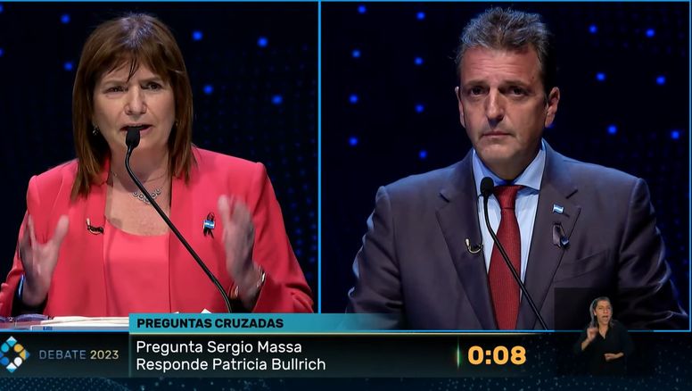 Patricia Bullrich y Sergio Massa protagonizaron un intercambio de pareceres sobre la continuidad del programa PreViaje para el sector del turismo.