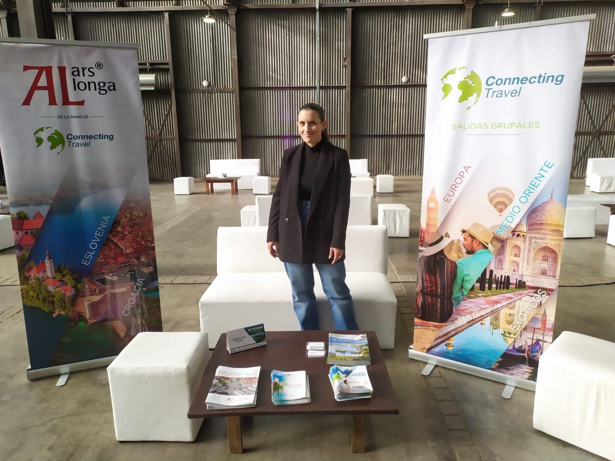 Lucía Randisi, ejecutiva de Ventas de Connecting Travel.