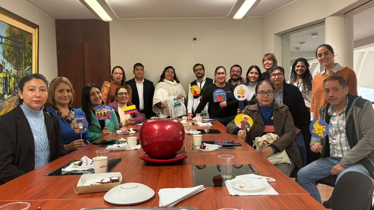 Domireps presentó de la mano de JetSmart la ruta directa Lima-Pereira a las agencias de viajes. - Ladevi Medios y Soluciones Domireps presentó de la mano de JetSmart la ruta directa Lima-Pereira a las agencias de viajes.
