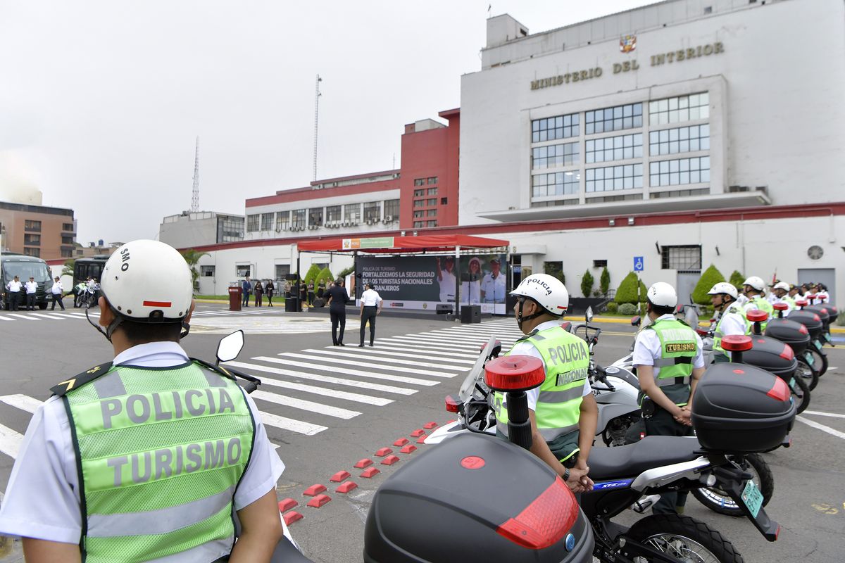 El Ministerio del Interior refuerza la Policía de Turismo. - Ladevi Medios y Soluciones El Ministerio del Interior refuerza la Policía de Turismo.