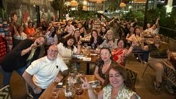 Agentes de viajes durante la velada en Cali, un espacio de interacción y descubrimiento organizado por Dromo Travel y Portal Turístico.