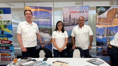 Equipo de la mayorista de turismo Statustravel en el Workshop de Ladevi en Quito.