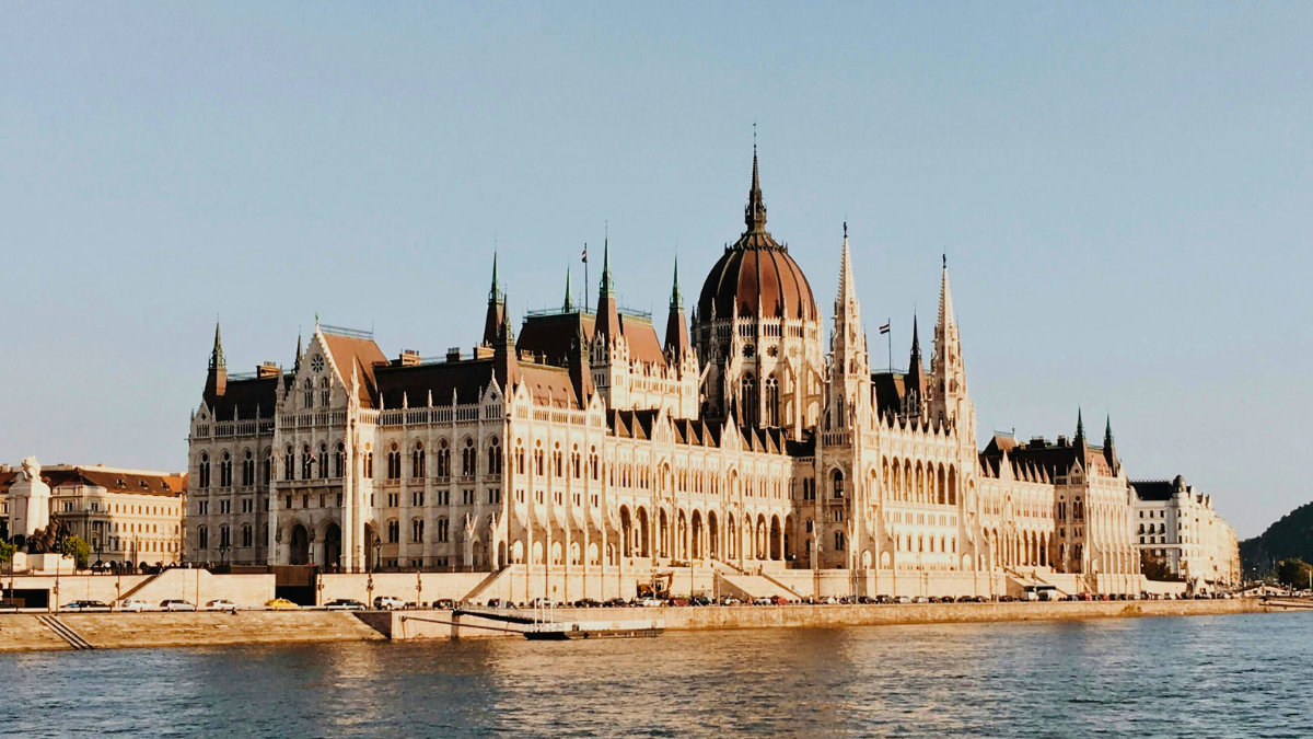 Contrata un tour para visitar cómodamente las capitales imperiales de Europa.