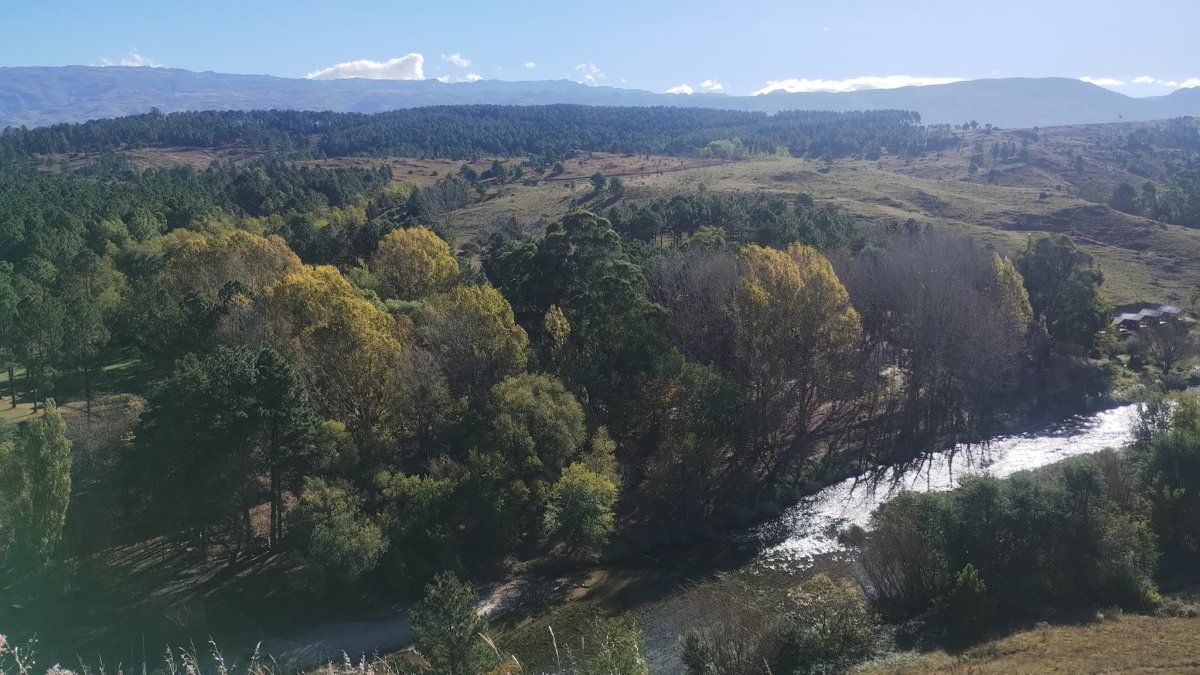 San Miguel de los Ríos de Córdoba cuenta con verdes y refrescantes paisajes naturales para conocer en el verano.