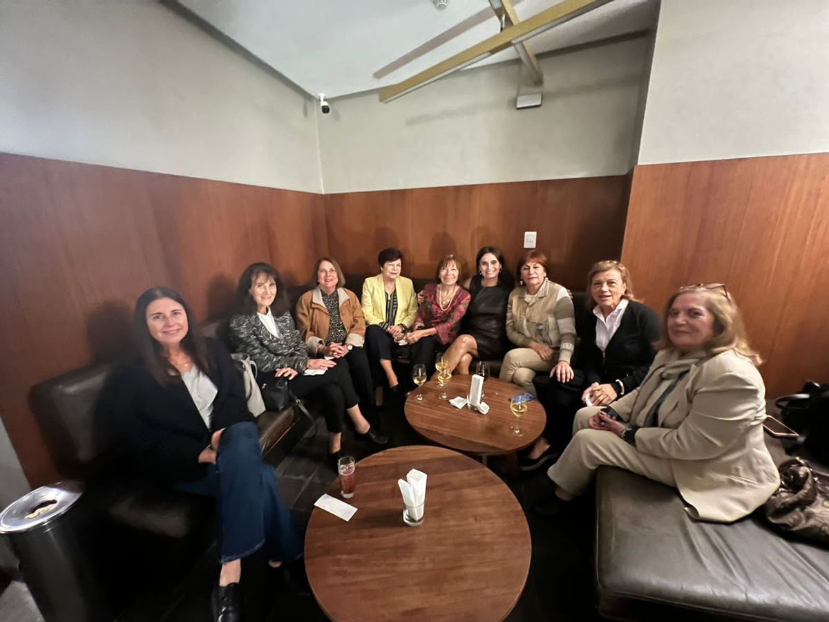 Profesionales de turismo en la capacitaci&oacute;n de AmaWaterways.