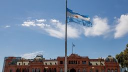 Argentina: gobierno de Javier Milei anunció un nuevo Decreto de Necesidad y Urgencia para modidicar la política migratoria.