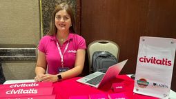 Jeniffer Vargas, de Civitatis, durante el Ladevi Workshop Bogotá 2026-2.