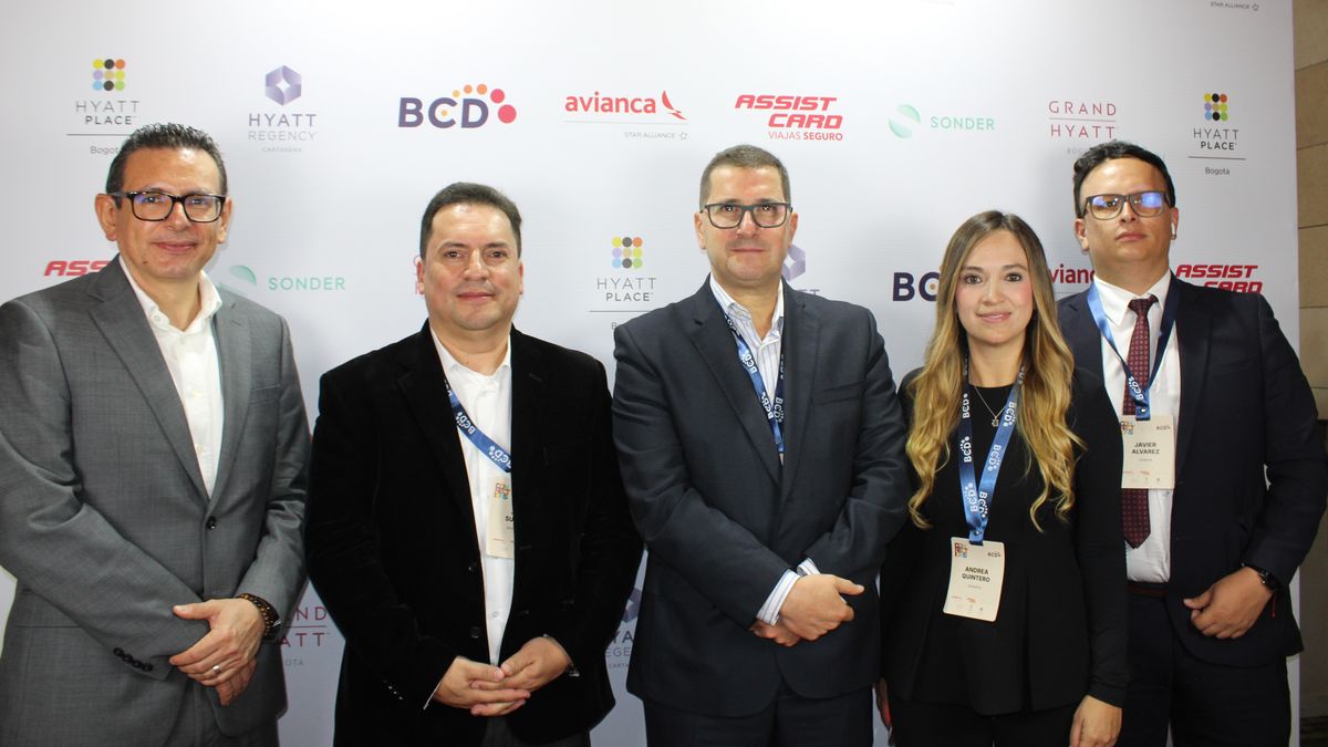 Francisco Hernández, gerente general de Hyatt Regency Cartagena; Jair Suárez, Country Manager de BCD Travel en Colombia; Hernán González, Country Manager de Assist Card en Colombia; Andrea Quintero, Gerente de Ventas Bogotá de Avianca; y Javier Álvarez, CEO de Sonder. 