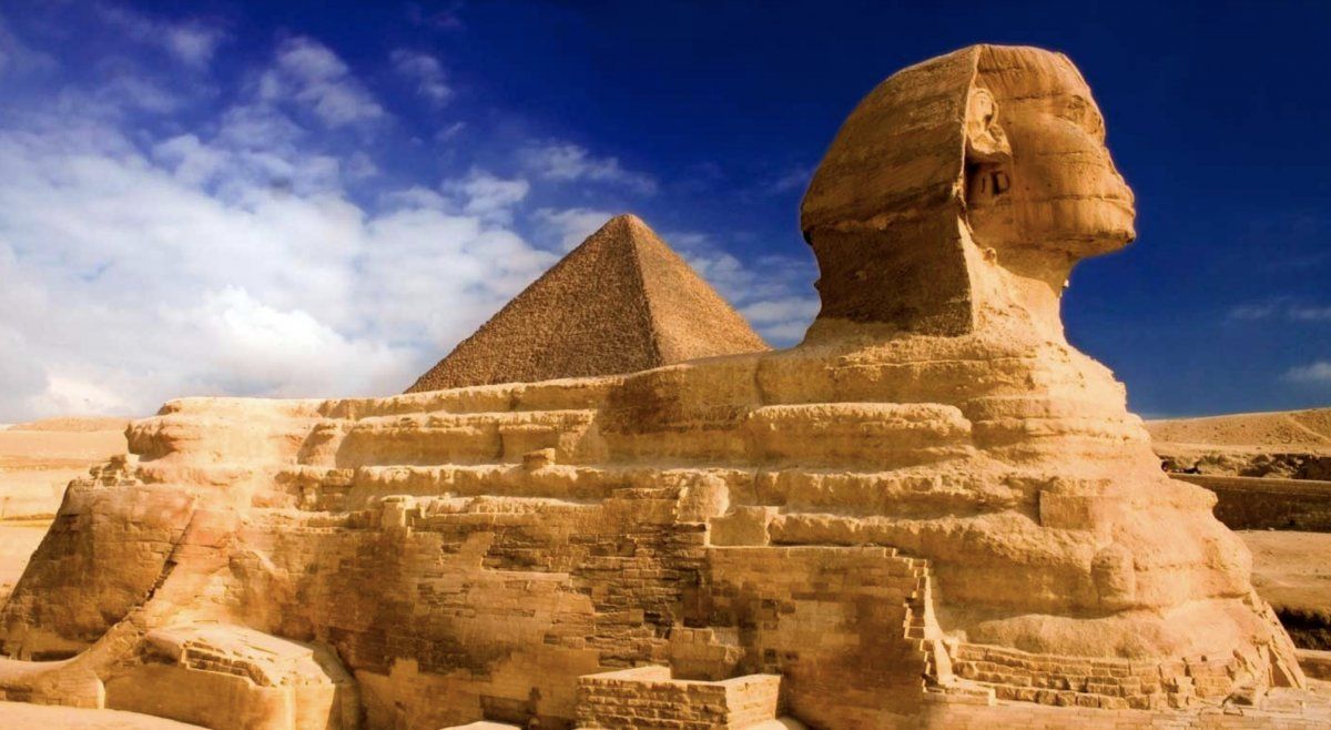 El Cairo: Pirámides Keops, Kefren y Micerinos.