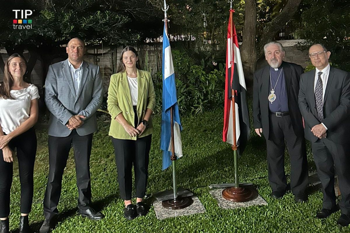 Tip Travel expuso -en la Embajada de Egipto- las posibilidades de realizar turismo cultural y religioso en el destino.