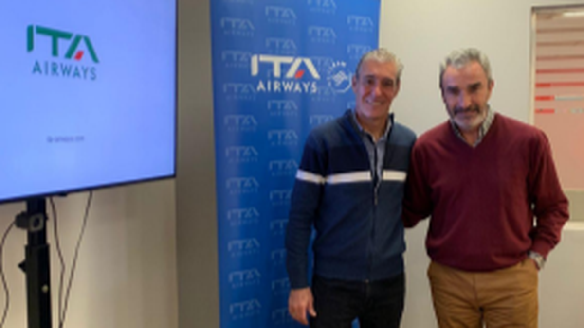 Marcelo Goncalves, ejecutivo comercial de ITA y Paulo Proud, responsable comercial agencias del interior de Tucano Tours.