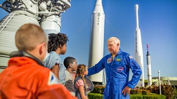 El Kennedy Space Center cuenta con grandes opciones para poder observar lanzamientos espaciales