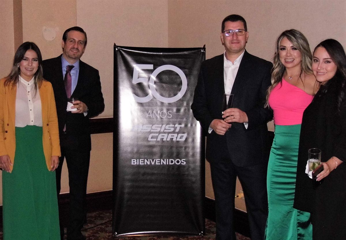 Hernán González, Country Manager de Assist Card Colombia y Ecuador, compartió con importantes aliados comerciales. - Ladevi Medios y Soluciones Hernán González, Country Manager de Assist Card Colombia y Ecuador, compartió con importantes aliados comerciales.