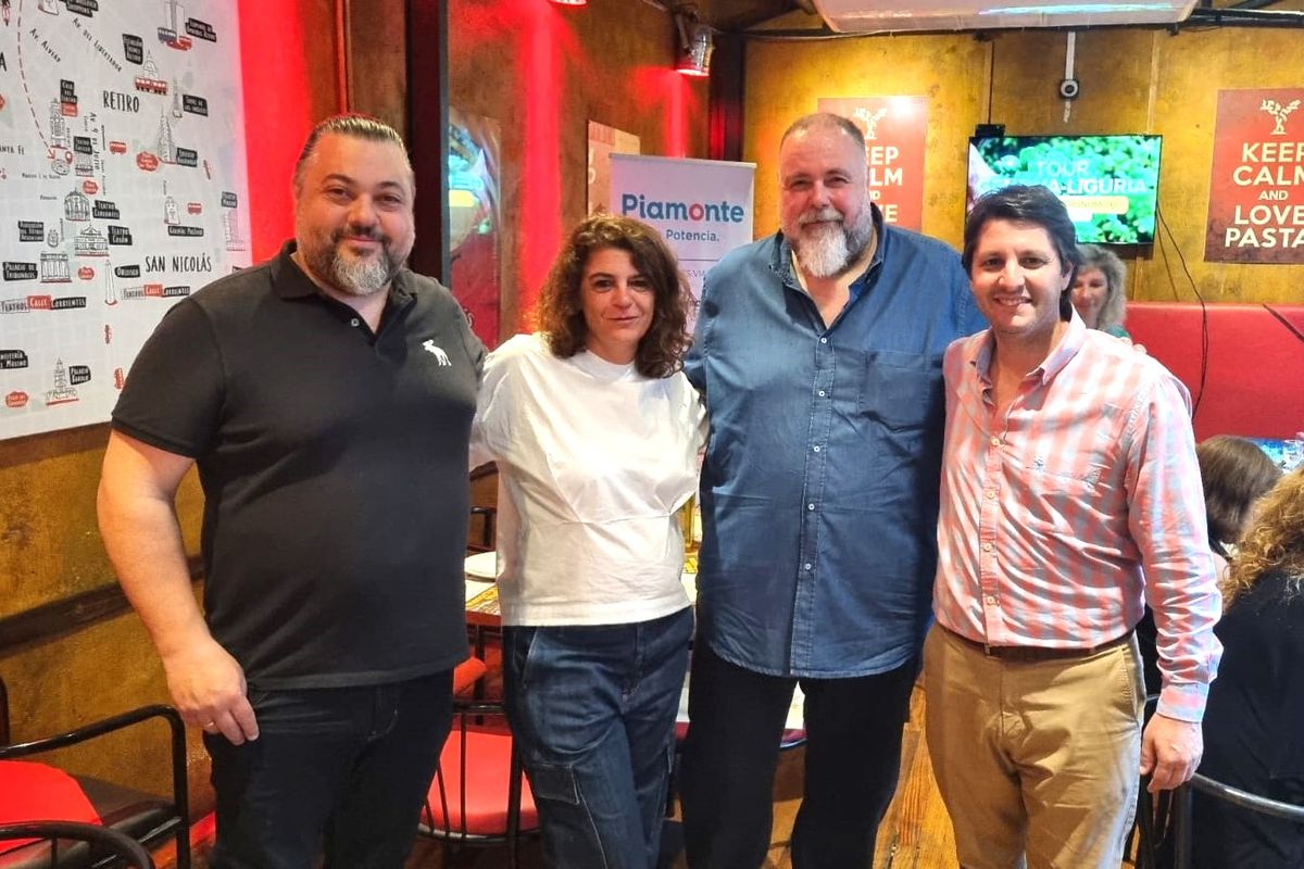 Maxi VItelli, Carla Tártara, Pietro Sorba y Gerardo Liciotti durante la presentación de Piamonte.