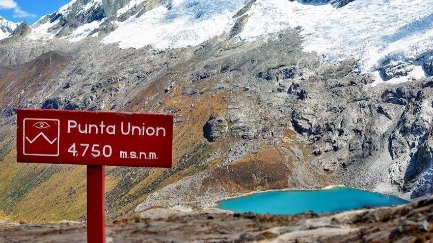 Vacaciones en Perú: descubrí el espectáculo natural que brindan las lagunas de Áncash.