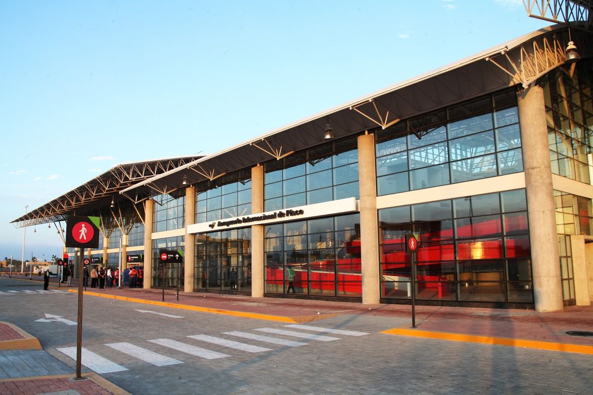 La Cámara de Turismo y Comercio Exterior de Paracas (Capatur) recuerda a Juan Palacín especialmente por su gran insistencia en la reapertura del Aeropuerto Internacional Capitán FAP “Renán Elías Olivera” de Pisco (Ica), especialmente para las líneas aéreas low cost, hecho que ocurrió a fines del 2019 e inicios del 2020.