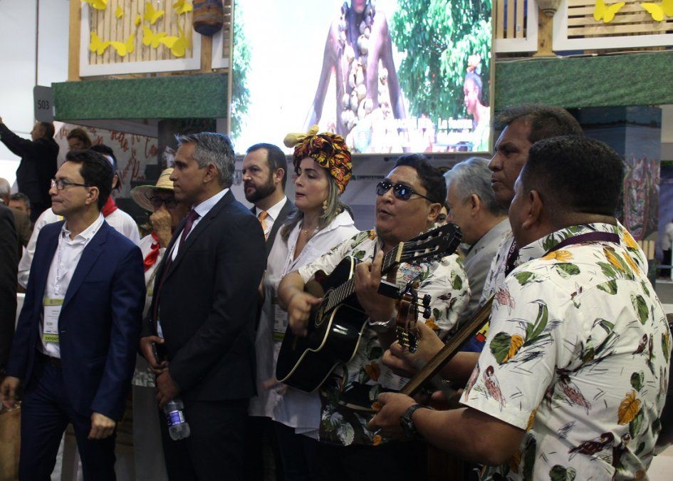 Inauguración del stand de Magdalena durante la Vitrina Turística de Anato.