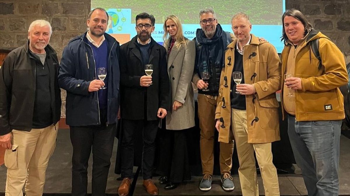 Muchas autoridades de Mendoza dijeron presente durante el lanzamiento de MendoB2B.