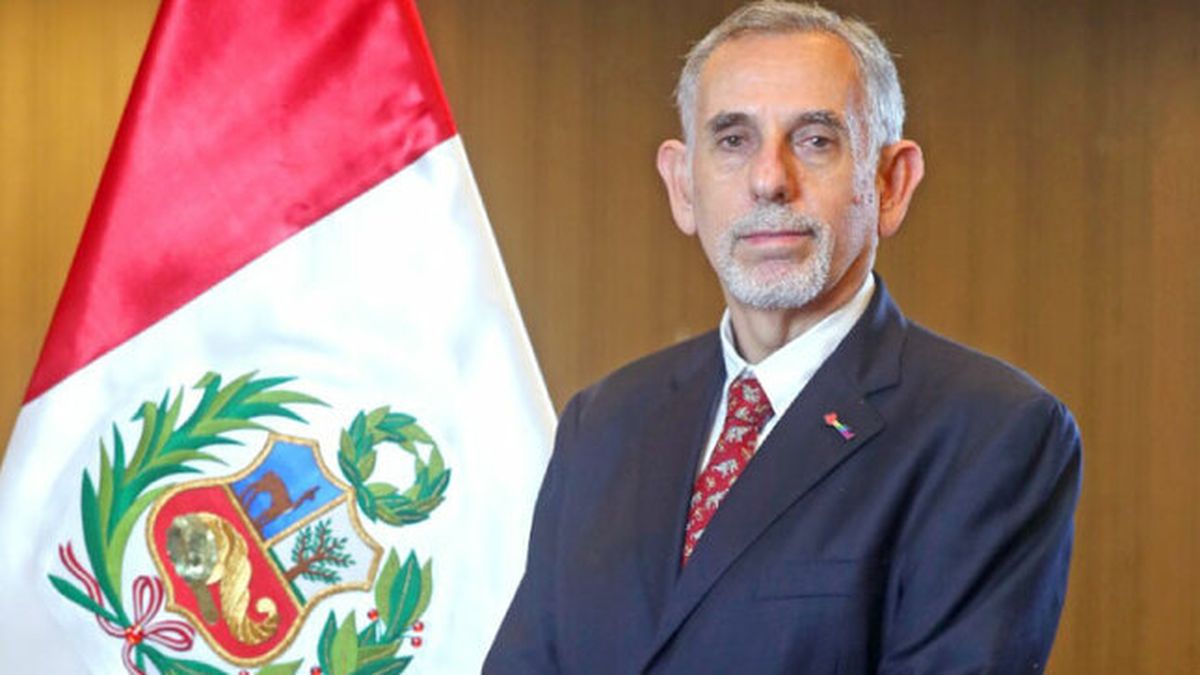Según el ministro de economía, Pedro Francke el gobierno seguirá promoviendo el crecimiento económico y generando empleo y bienestar este año 2022, mediante nuevas actividades económicas y diversificación productiva - Ladevi Medios y Soluciones Según el ministro de economía, Pedro Francke el gobierno seguirá promoviendo el crecimiento económico y generando empleo y bienestar este año 2022, mediante nuevas actividades económicas y diversificación productiva