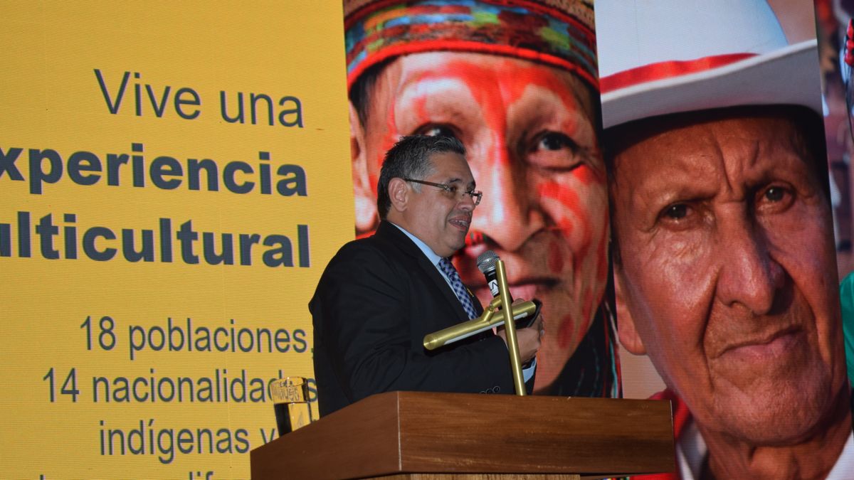 Mateo Estrella, viceministro de Turismo del Ecuador, durante la presentación del destino ante agentes de viajes.