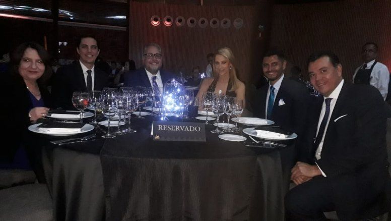 Mesa de Honor de la delegación de Turismo de Houston.