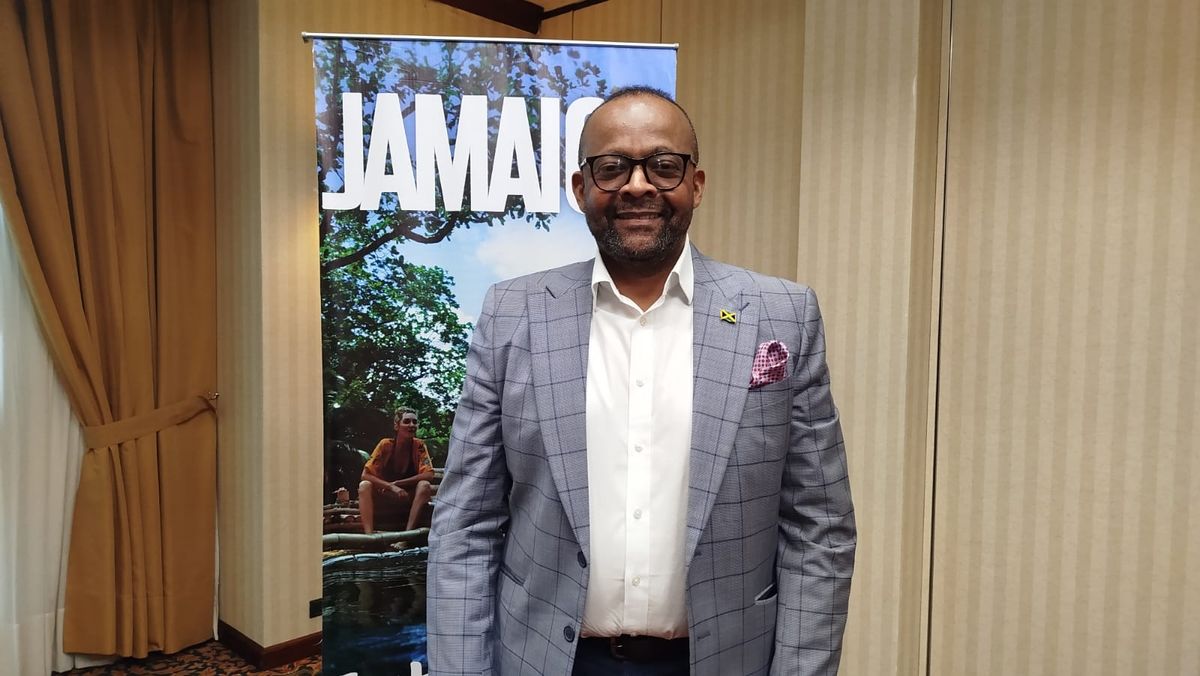 Donovan White, director de Turismo de Jamaica.