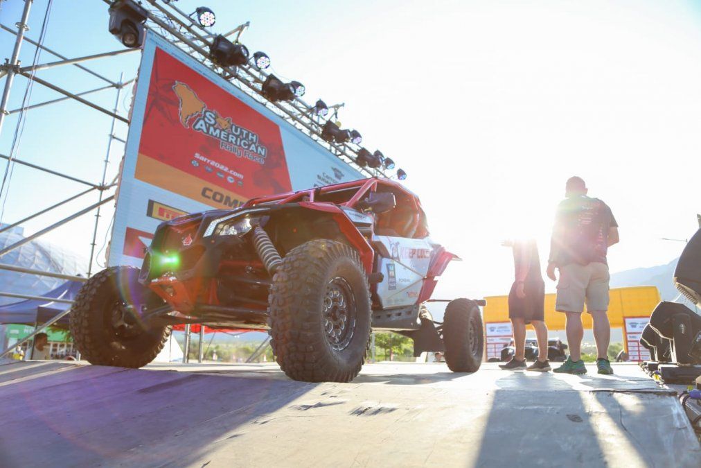 El primer tramo que inició el jueves 17 de febrero puso a la provincia de la Rioja nuevamente en el escenario del turismo deportivo mostrando las bondades turísticas de la región.