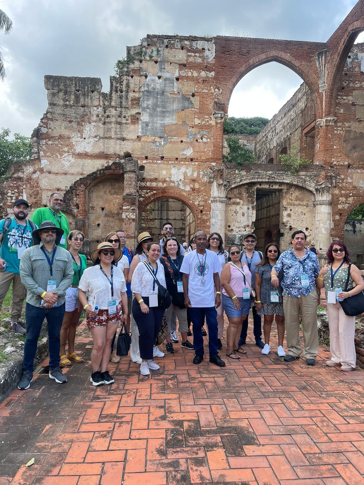 Tour por Ciudad Colonial de Santo Domingo. Tour por Ciudad Colonial de Santo Domingo.