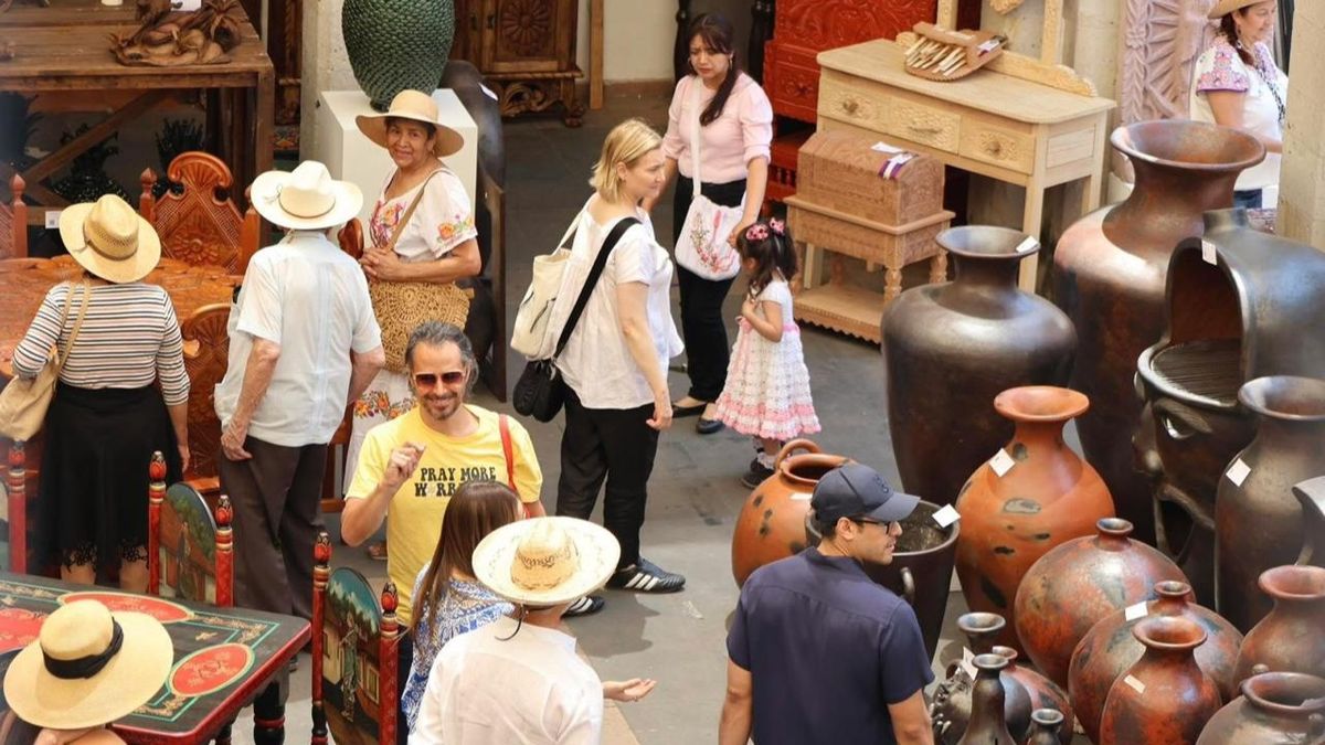 El Observatorio Turístico señaló que el 50 por ciento de los viajeros eligió un automóvil privado para movilizarse hacia Michoacán. El Observatorio Turístico señaló que el 50 por ciento de los viajeros eligió un automóvil privado para movilizarse hacia Michoacán.